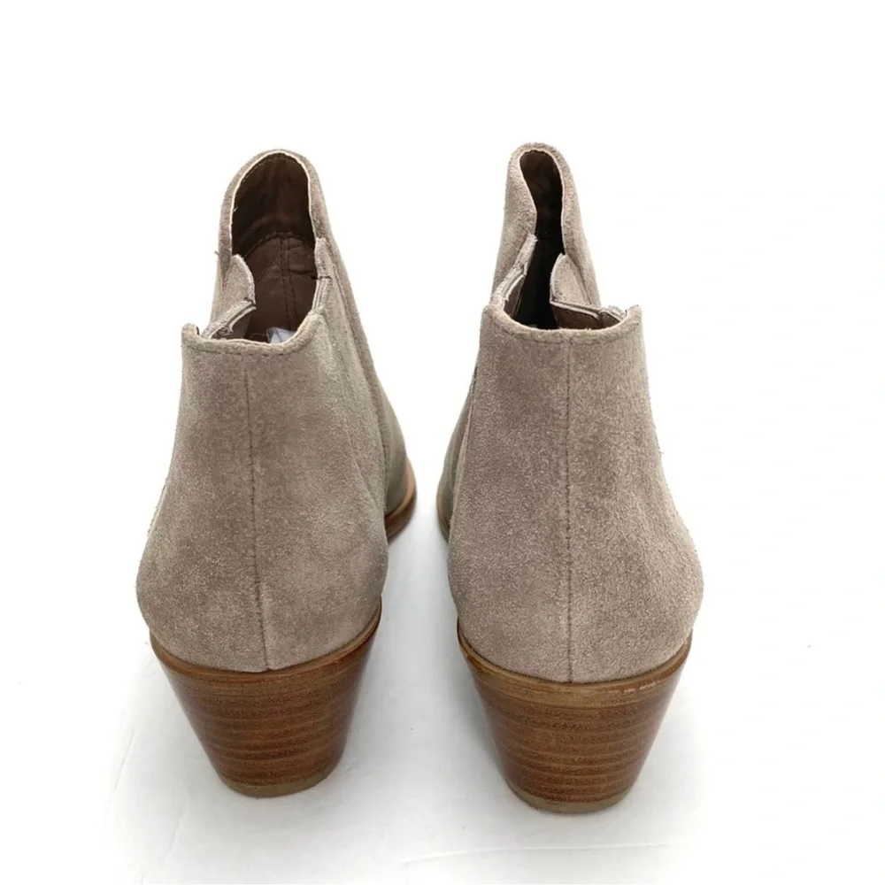 Joie Barlow Tan Suede Ankle Booties in Beige Stone/Tan Size 38